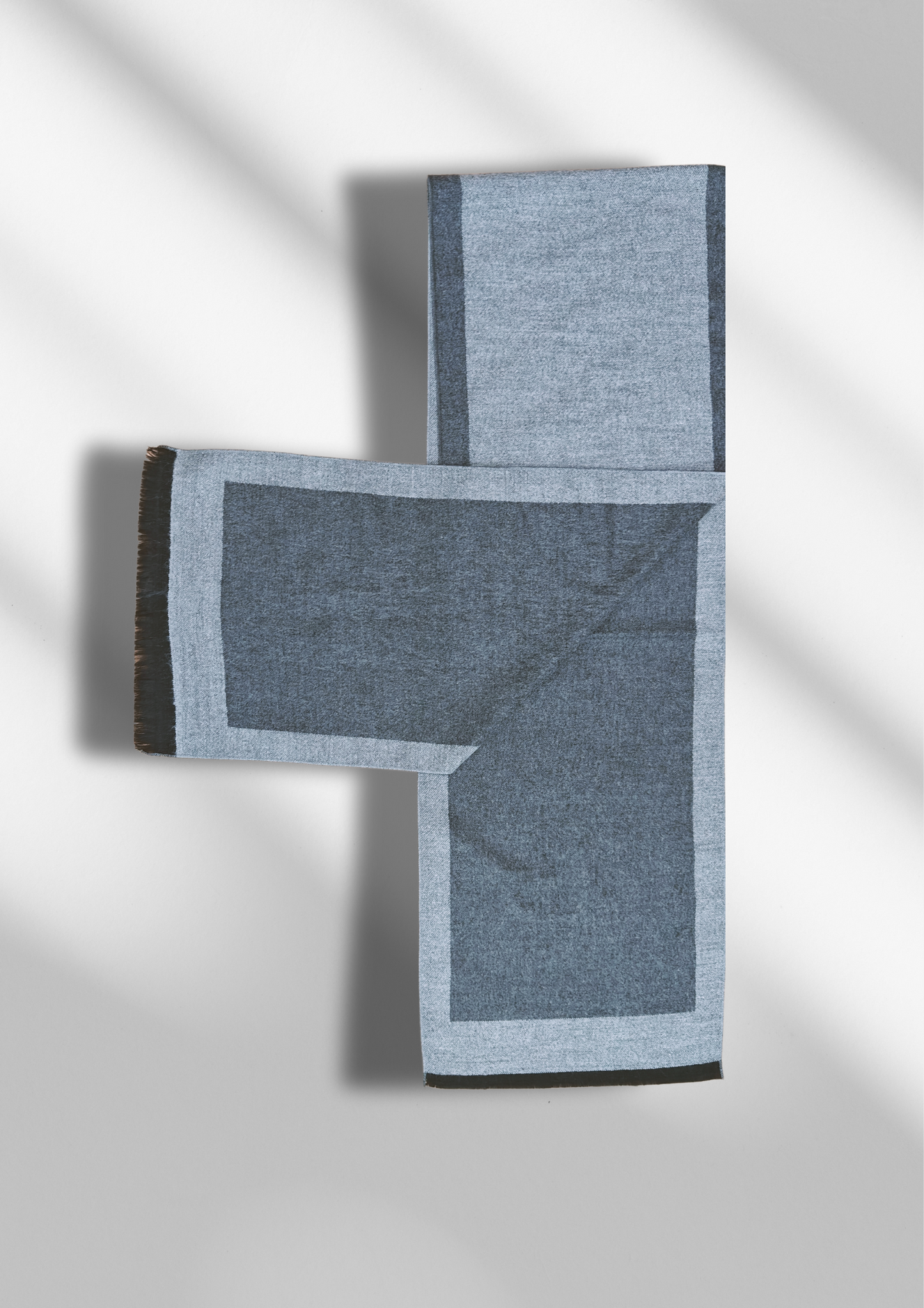 Feather Touch Woolen Mafurā (Mufflers)