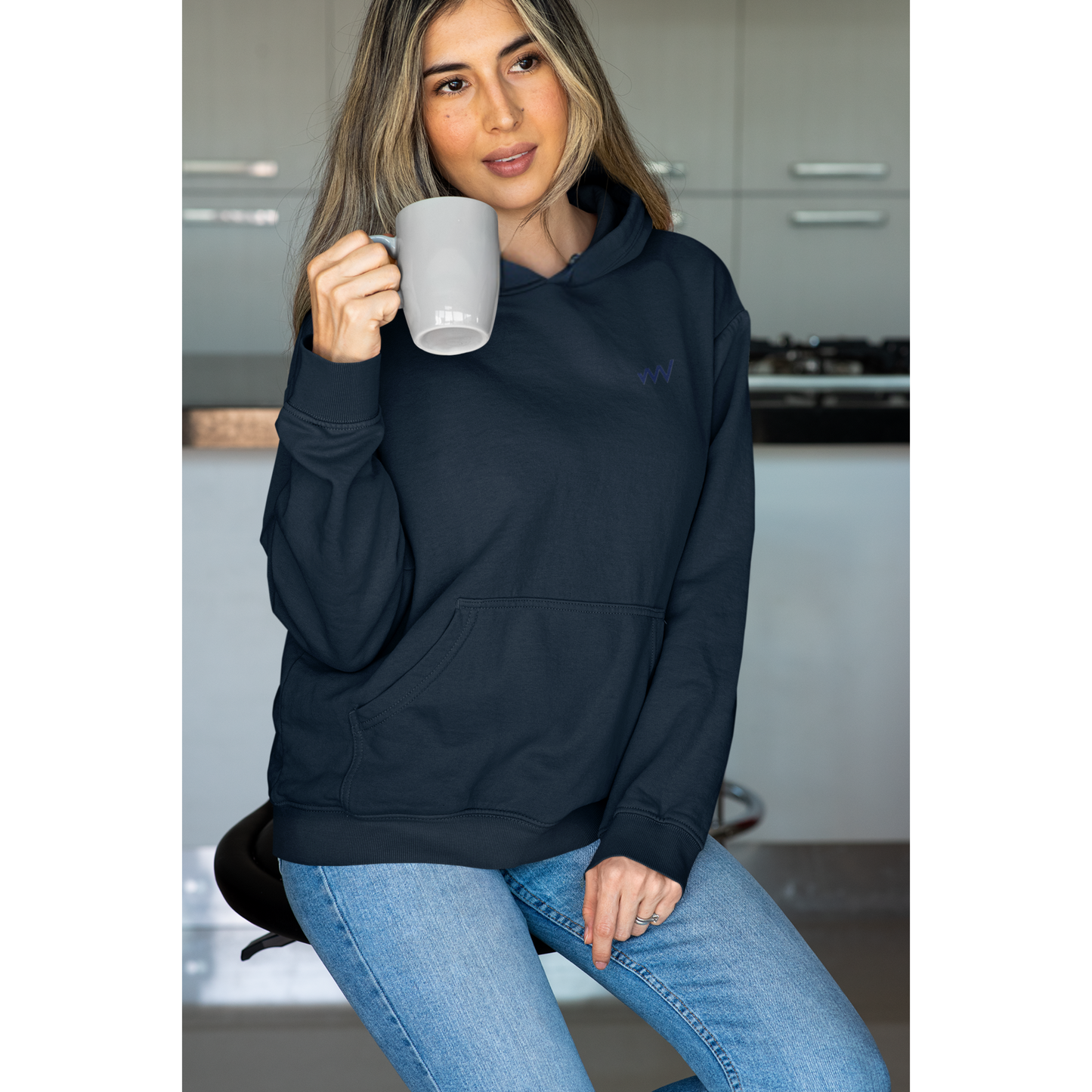Female BOLD Regular Fit Pākā (Hoodie)
